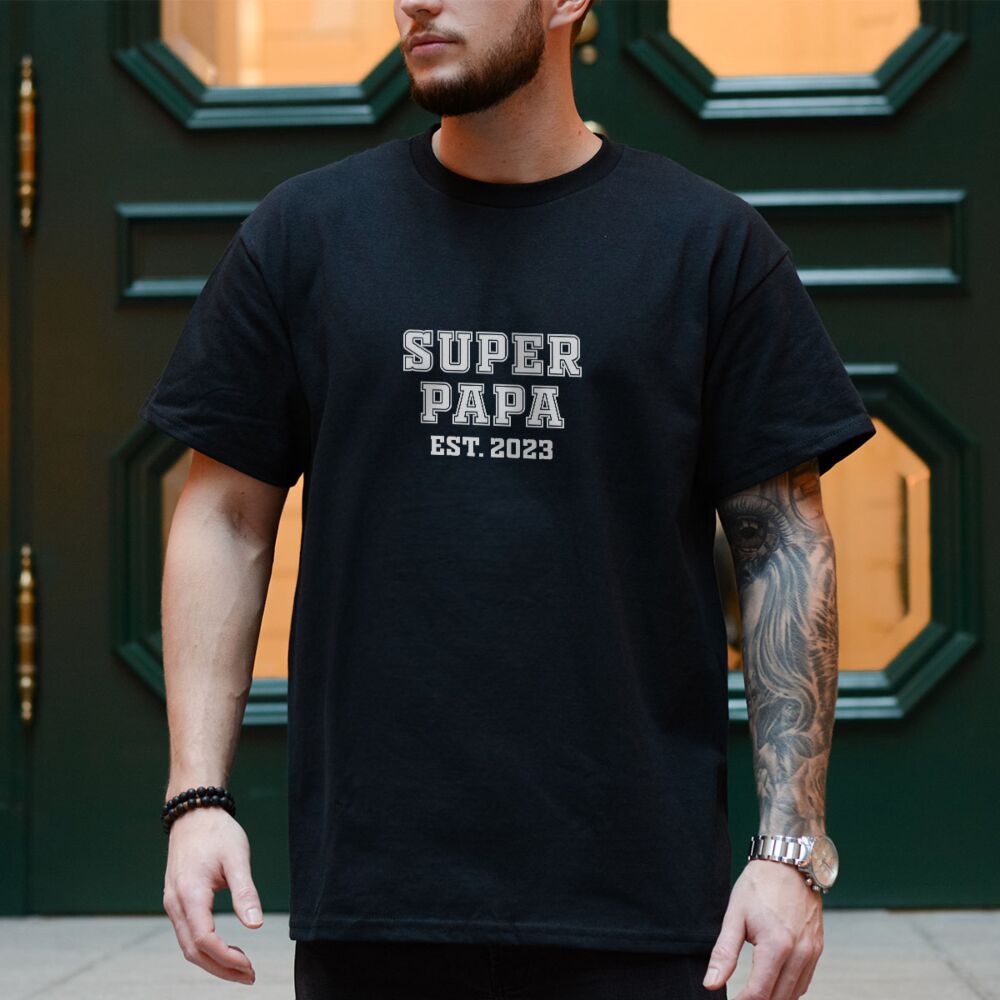 Personalisierbares T-Shirt College-Style